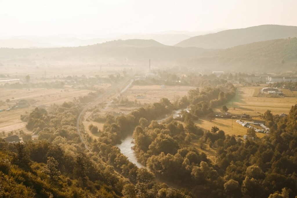 Cele mai tari trasee montane din România: O provocare pentru orice pasionat de off-road