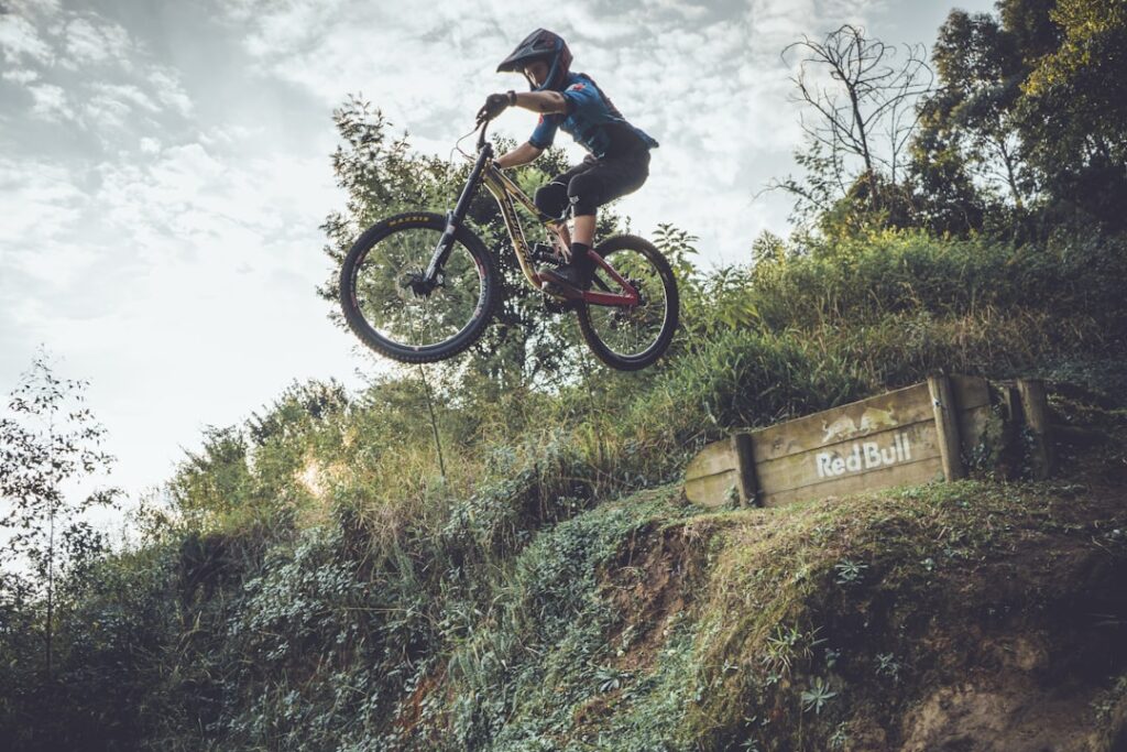 Ce avem noi aici: Înfruntând Aventurile și Provocările Sporturilor Extreme