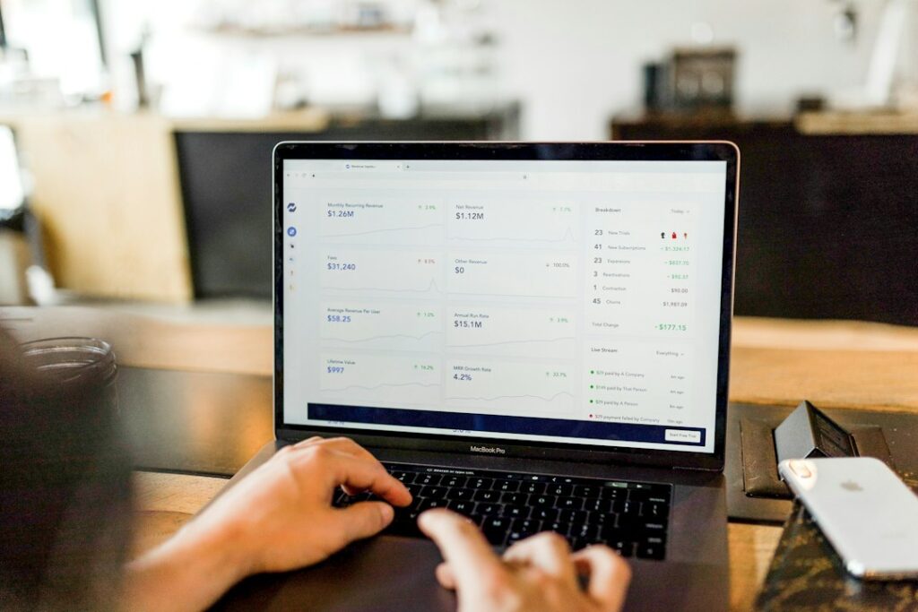Strategii de pricing pentru a-ți maximiza veniturile și a-ți crește profitabilitatea