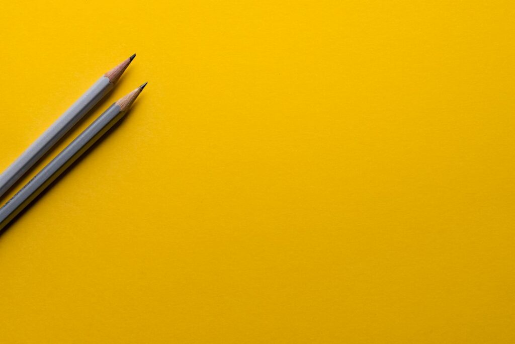 Ce avem noi aici: Întâlnindu-ne cu Sufletele Creative și Talentate în Atelierele și Studiourile de Artă ale Orașului