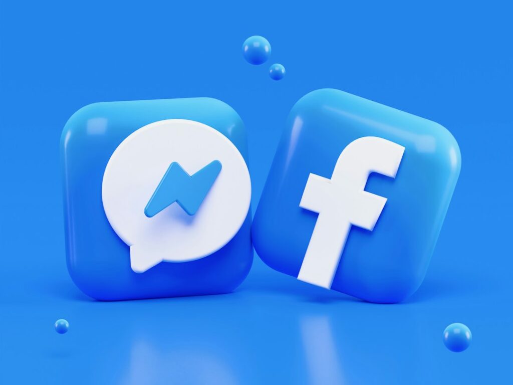 Cum să-ți utilizezi platformele de social media pentru a-ți promova afacerea și a-ți crește notorietatea
