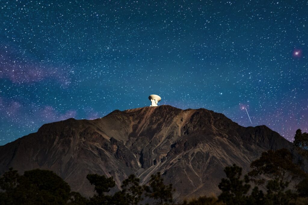 Ce avem noi aici? O incursiune în lumea fascinantă a astronomiei și observațiilor stelare